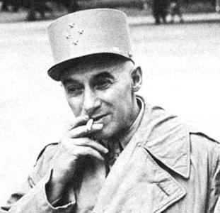 1953 erarbeitete das Oberkommando des französischen Expeditionskorps, an dessen Spitze General Henri Eugene Navarre (1898-1983) stand, einen Plan zur Niederwerfung der DRV, in dem es hiess: Nur durch