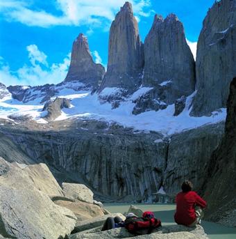 Reiseverlauf Tag 1: Ankunft in Punta Arenas und Weiterfahrt nach Puerto Natales In Punta Arenas am Flughafen werden Sie herzlich begrüßt und erhalten wichtige Informationen zu Ihrem Patagonien