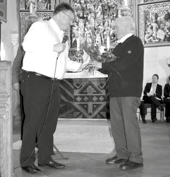 Ausblicke Konzert des Posaunenchores und Dank an Ewald Wierspecker 50 Jahre Chorleitertätigkeit Posaunenchor Oldendorf Der 3.
