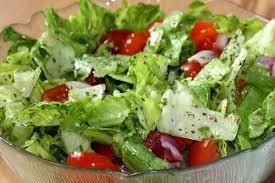 Nr. 8 Gemischter Salat Salat de Saison mit frischen Paprika, Tomaten, Gurken und