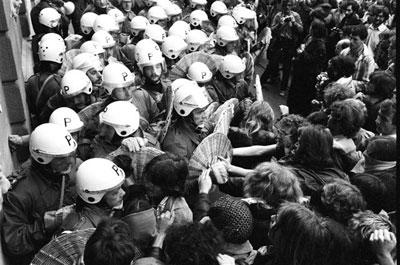 Freiräumen Flower- Power- Bewegung Jugendunruhen 1968