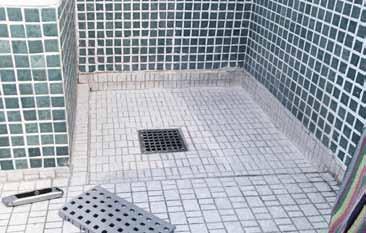 Excellent Rampen und Platten verbessern den Zugang und können an jede Art von Badezimmer angepasst werden.