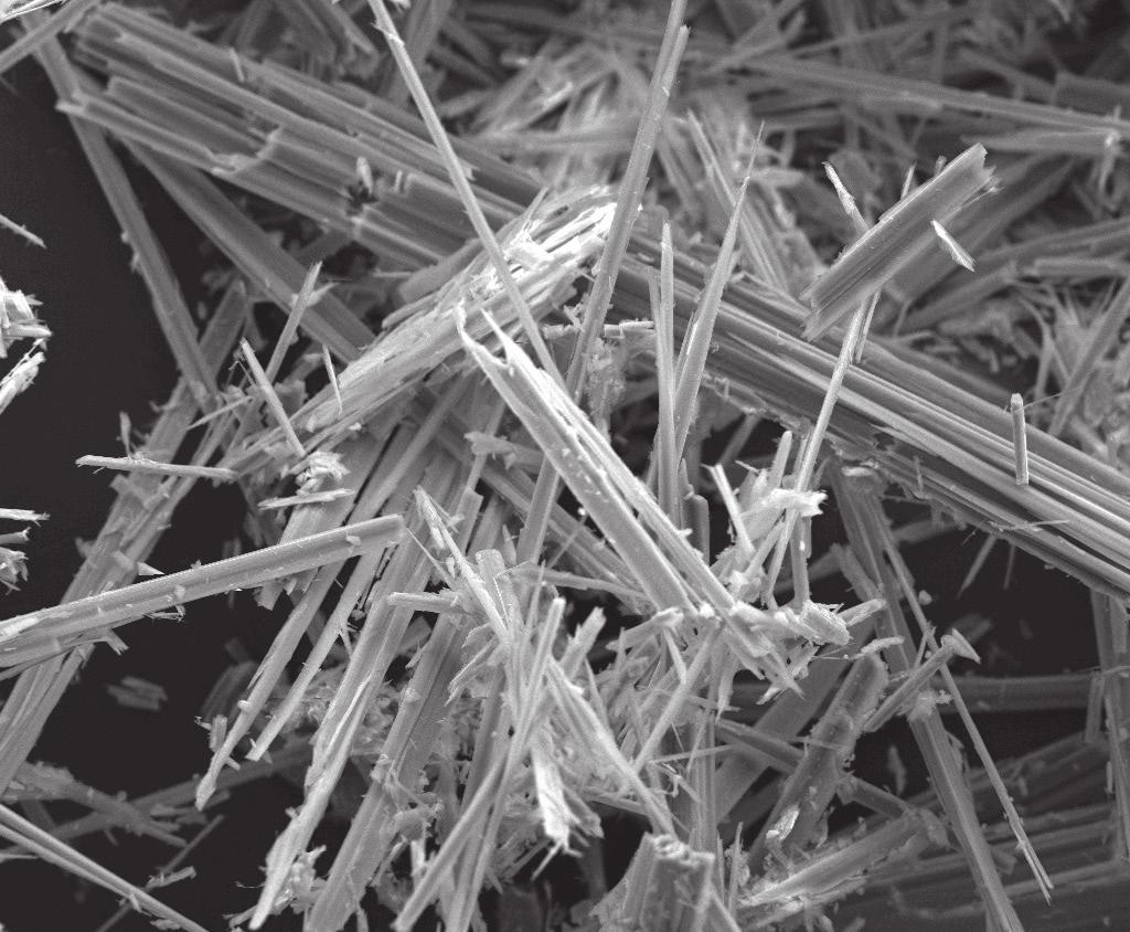 wird Weißasbest genannt. Weitere zum Asbest zählende Minerale sind Grunerit (Amosit, Brauner Asbest), Anthophyllit und Aktinolith. Ca. 95% aller Asbestprodukte werden aus Weißasbest hergestellt.