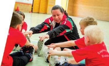 Motorik der Kinder testen können. Immer mehr Kinder legen das Kindersportabzeichen Flizzy ab.