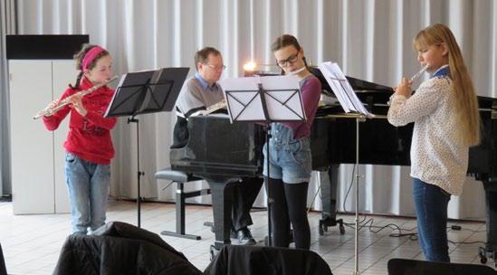 Akkordeonensemble Das Akkordeonensemble bietet unseren Instrumentalschülerinnen und -schülern, aber auch Quereinsteigern jeden Alters von innerhalb oder ausserhalb der Gemeinde Eschenbach, eine tolle