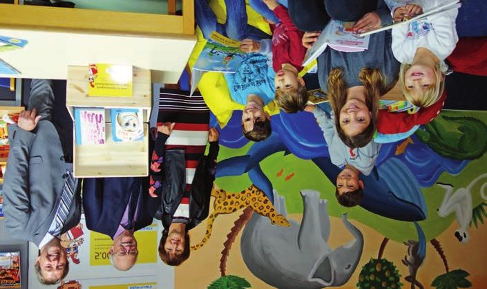 38 MÄRZ 2019 GEMEINDEBOTE STEINACH Als eine von fünf Bibliotheken wurde die Gemeindebücherei Steinach 2018 mit dem Kinderbibliothekspreis ausgezeichnet, der mit jeweils 5.000 Euro dotiert ist.