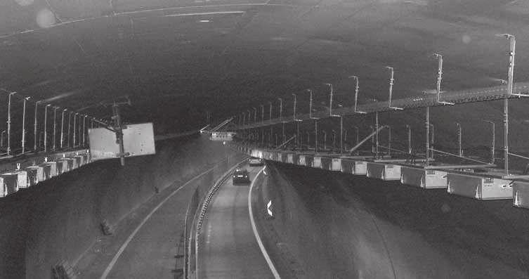 VAN GEEL KAELINNE P31 EDELSTAHL Für Tunnel und Industrie Spezielle Abhängebügel zur leichteren Montage: bei gekrümmten Tunnel-wänden bei