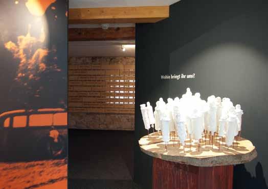 2017 eine Kunstausstellung statt: Künstlerinnen und Künstler der Hanauerlandwerkstätten der Diakonie Kork zeigten unter dem Motto Licht und Schatten ihre Arbeiten, die von eigenen Lebenseindrücken