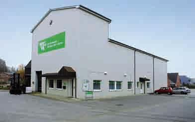 2001» VR Agrarhandel» Das Lager in Risum-Lindholm Lager 17 in Wimmersbüll 2001 wurde Lager 17, ein Bundeswehrdepot in Wimmersbüll, erworben. Hier können in 5 jeweils ca. 2.000 m² großen Hallen bis zu 15.