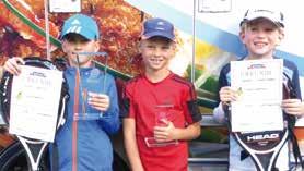 Er siegte Benni und Lennart beim - Saisoneröffnungs-Turnier in Mochenwangen im Feld Herren B - beim LK-Turnier in Wiblingen - beim LK-Turnier in Tettnang Er wurde Zweiter bei den