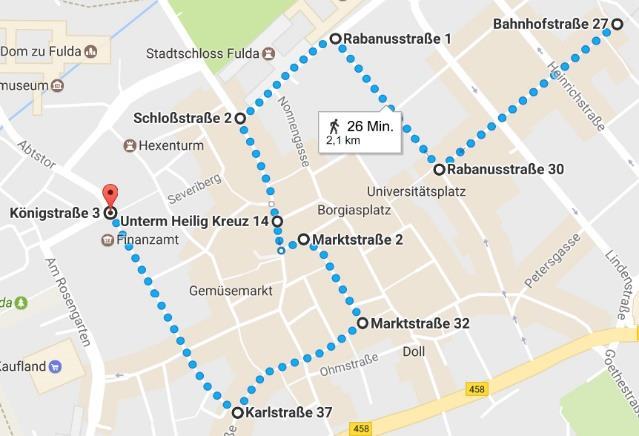 Er beginnt an der Kreuzung Leipziger Straße/Kurfürstenstraße und endet kurz vor der Einfahrt auf den Bahnhofsvorplatz. Eine Zufahrt ist nur über die Leipziger Straße möglich!