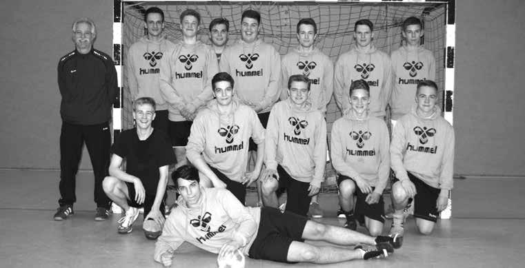 Berichte aus den Abteilungen Männliche A-Jugend In dieser Saison standen der männlichen A- Jugend 13 Spieler zur Verfügung - alle aus dem Rodenbacher Verein.