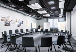 Training Room: Ein zukunftweisender Unterrichtsraum, ideal für Tagungen, Schulungen und Seminare mit größeren Gruppen.