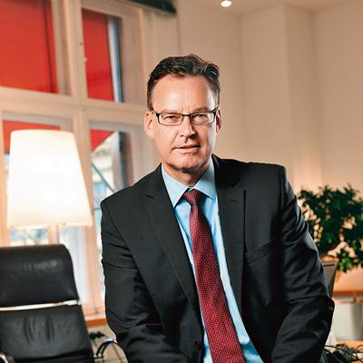 Digitale Infrastruktur // INTERVIEW GdW-Präsident Axel Gedaschko über Trends zukünftiger Haus- und Wohnungstechnik.