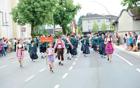 Anlässlich ihres 190jahr Jubiläums lud uns der Musikverein Niederstaufen zu ihrem Fest am 18.08. ein.