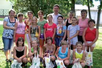 Tschernobyl-Kinder in Nickelsdorf Auch heuer beteiligte sich die Gemeinde Nickelsdorf wieder am Projekt Tschernobyl-Kinder der Umweltorganisation GLOBAL 2000 und lud zwölf an den Folgen der
