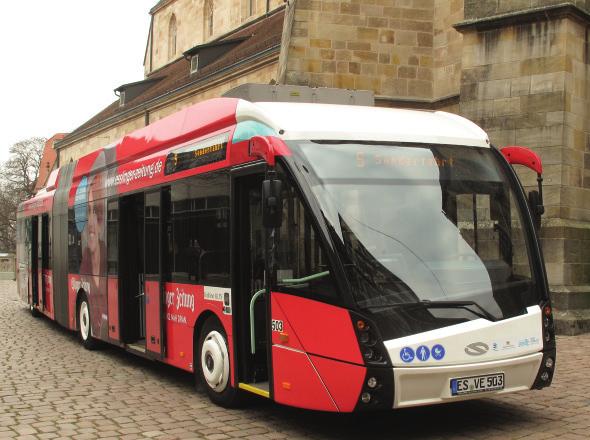 Seit September 2017 fahren zehn chinesische Dongfeng-Yangtse-Solowagen auf einer neuen 10 km langen BRT-Trolleybuslinie in Marrakesch [16], die größtenteils entlang der Avenu Hassan II verläuft und