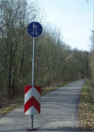 Ein Mangel in unserem Radwegenetz Ein Ärgernis für Anlieger u.