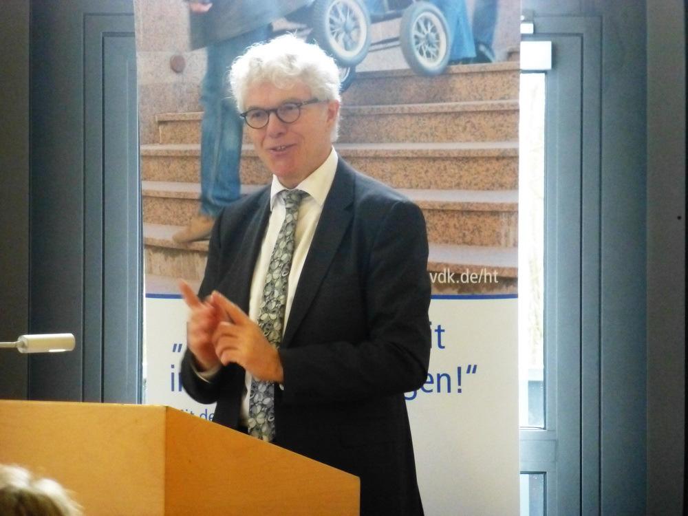 Joachim Evenius, Leiter des Versorgungsamtes Gießen, dankte dem Vdk für die vertrauensvolle