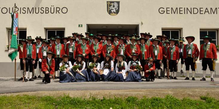 Neben den Ausrückungen bei den Prozessionen und Schützenfesten in Osttirol fuhren wir auch zum Alpenregionsfest der Schützen nach Folgaria\Trentino und zum Bataillionsschützenfest nach Haiming in