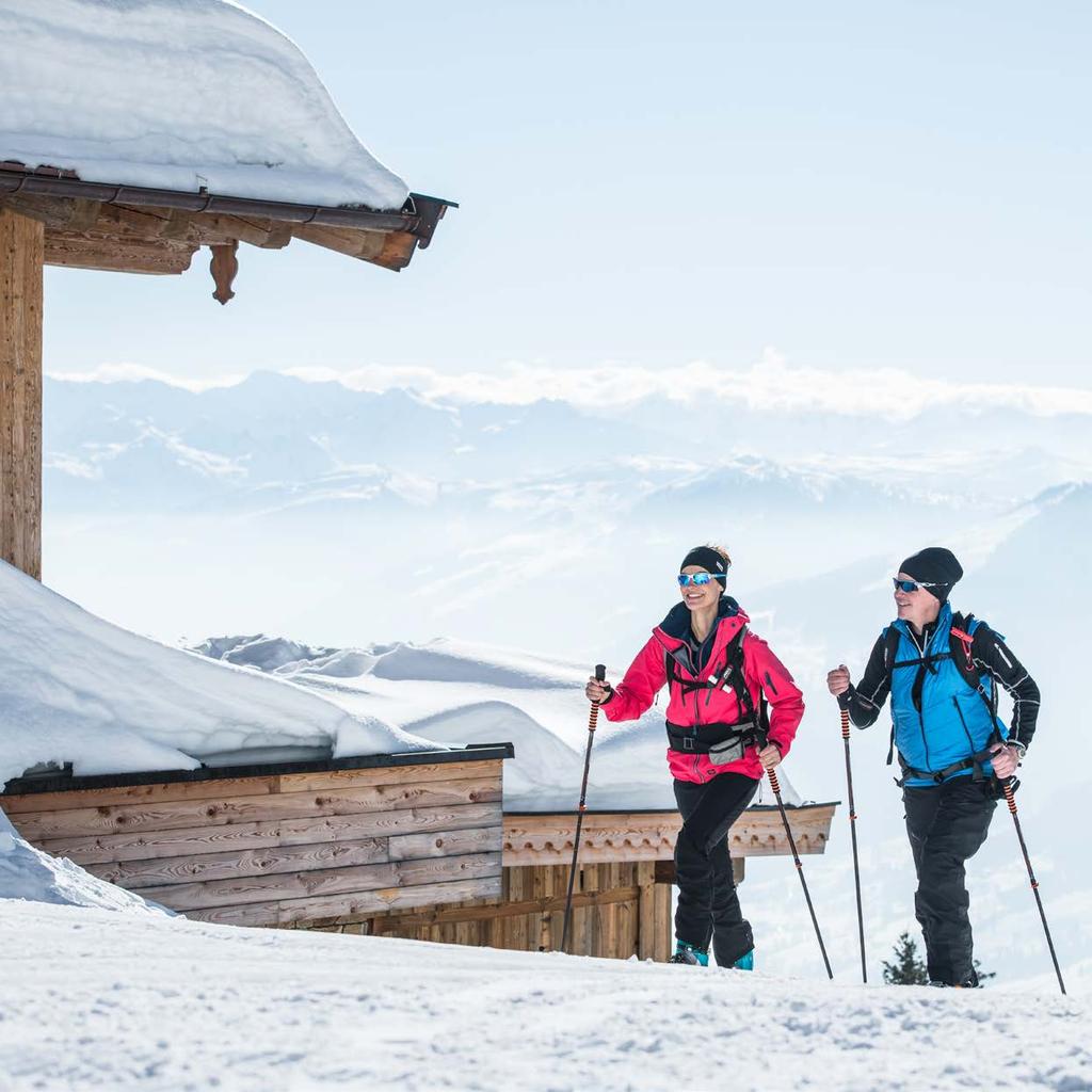 Die schönsten Winterwander-Routen finden Sie auf Find the most beautiful winter hiking routes at maps.kitzbuehel.