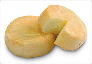 Beschreibung Bei dem Odenwälder Frühstückskäse handelt sich um einen Weichkäse, ähnlich einem Camembert. Die Rinde ist geschmiert und von bräunlich-gelber Farbe.