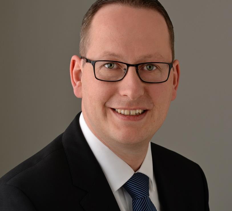 Aufsichtsrat und Vorstand schlagen der Generalversammlung für die Wahl zum Vorstandsmitglied vor: Ralf Zieher Leiter Private Banking in