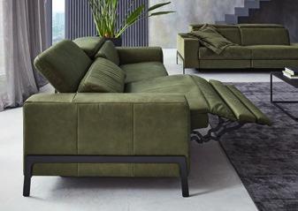 5-seater, maxi, armrests left or right, with motorised relax function Sofa in olive fabric,