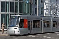 weiterer 96 Stadtbahnfahrzeuge 25 Niederflur-Stadtbahnen für Verkehrsbetriebe Karlsruhe und die Albtal-Verkehrs-Gesellschaft