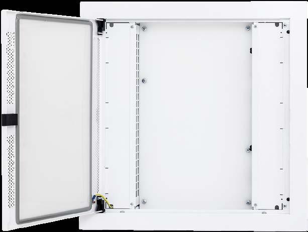 Legrand- Steckdosen mit einer Frontplatte 45 x 45 mm verwendet werden.