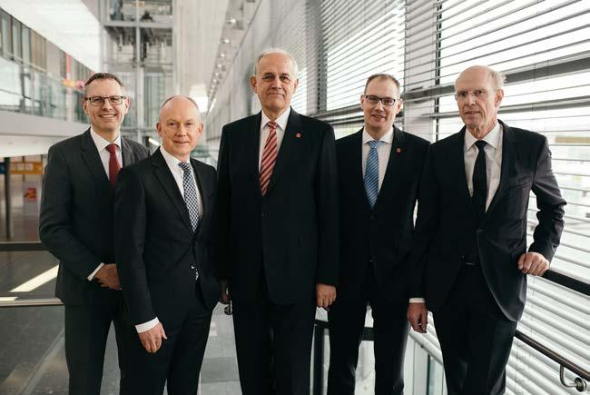 Bisheriger und neu gewählter Gesetzlicher Vorstand und Geschäftsführung des DBV v. l. n. r. Dr. Blaschko, Dr. Jacob, Pöllath, Dr. Meyer, Prof.