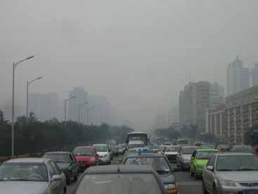 SMOG AUCH IN EUROPA Foto: Quelle Bild: Martina Böhner / pixelio.de In Peking herrscht Alarmstufe 2 auf Grund der hohen Luftverschmutzung.