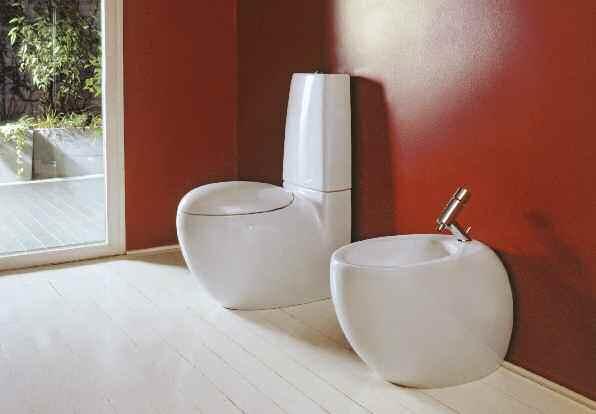 So verfügen WCs und Bidets über ein speziell entwickeltes Wandbefestigungssystem für eine einfache und schnelle