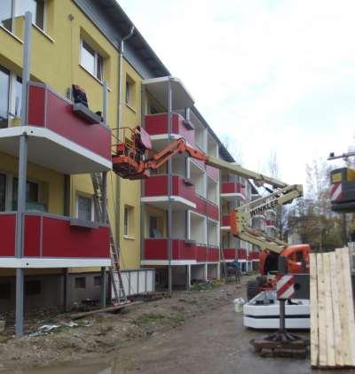 Rückbau und Sanierung Stadtumbau und Sanierung, Wohnungsrückbau und Aufwertungsmaßnahmen in Eckersbach Es wird