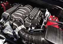 Sein neues 6,4-Liter-HEMI V8-Triebwerk erzeugt mit 346 kw (470 PS) und einem maximalen Drehmoment von 630 Newtonmetern die besten Fahrleistungen, die je ein Jeep erreichte: mit einer Beschleunigung