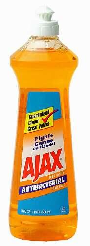 Ajax und SOAP Ajax und SOAP? sollten doch ideal zueinander passen Lösungsansatz: SOAP-Dokument ( envelope ) wird client-seitig erzeugt.