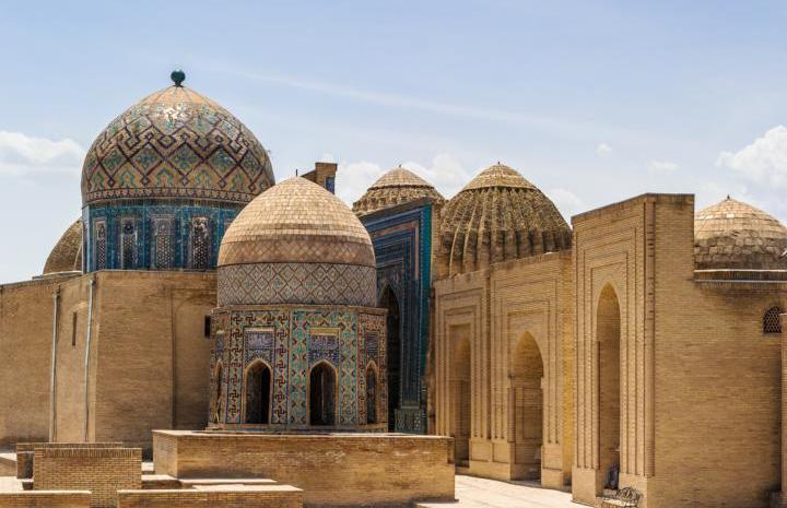 7. Tag Samarkands schönste Seiten (F/-/-) Duftende Basare, gewaltige Moscheen und eine geheimnisvolle Atmosphäre: Das ist Samarkand.