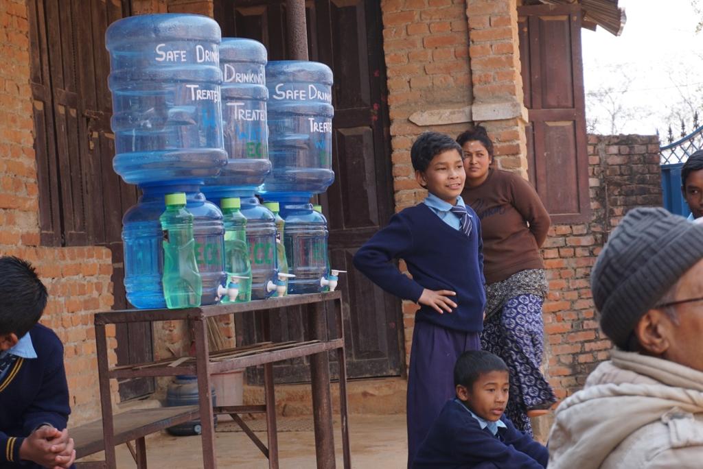 Safe Water Programm, Nepal (Sponsoring-Partner: Victorinox) Inzwischen ist die zweite Projektphase 2015 2017 abgeschlossen und wir konnten in die dritte und letzte Phase 2018 2020 eintreten.