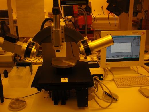 Messtechnik Konfokalmikroskop / Weißlicht- /Phase Shift-Interferometer