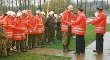 2018 14:00 Uhr SpG ATSV/ ISG Satzung - ESV Eintracht Thum-Herold Feuerwehrgeschichtliches Vor 25 Jahren Im Oktober 1993 konnte die Jugendfeuerwehr Niederlauterstein in Zöblitz erfolgreich die