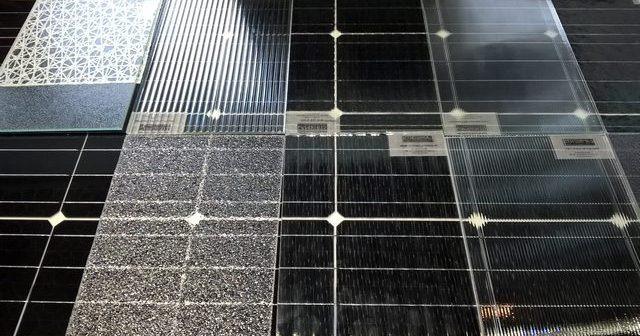 Photovoltaikfassaden - Monokristalline PV-Elemente auf