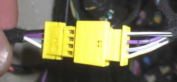 BRABUS-Kabelsatz mit 4 - poliger Steckverbindung verbinden Leitungen des