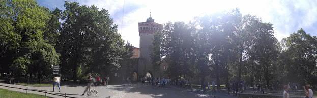 Der einzige erhaltene Stadtturm von Krakau: das Florianstor