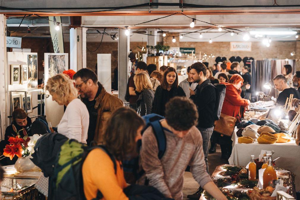 RÜCKBLICK Durch die sorgfältige Auswahl der Veranstaltungsorte wird das Weihnachtsrodeo jedes Jahr zu einem besonderen Event.