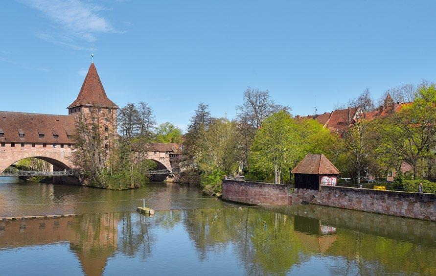 Auf der um 1935 entstandenen Aufnahme (Foto: Max Hermann) ist auch ein markanter Wasserpumpenturm zu erkennen, der zur Versorgung des