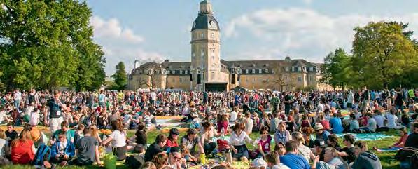 WEIL ES GOTT UM MENSCHEN GEHT. Christival 4. 8. Mai Über 13.