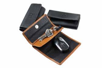 7,5 x 12,5 cm Modell 040 SCHLÜSSELETUI Schlüsseletui mit 2 Separationen zur getrennten Aufbewahrung Ihres Auto/Funkschlüssels und Ihrer Hausschlüssel.