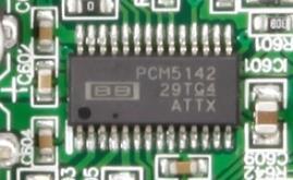 Produktübersicht Der PD-301DAB-X aus der Reference 301 Serie ist eine Produktkombination aus CD-Player, USB- Medienplayer und UKW-Tuner und stellt somit ein vielseitiges digitales Media-Gateway für