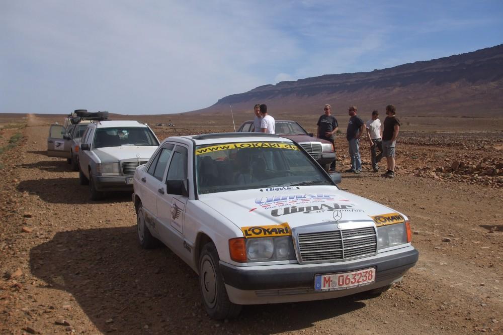 Chef-Sache: ClimAir-Produkttest in der Sahara Mit 260.000 Kilometern auf dem Tacho, sorgfältig präparierter Technik und einem Unterbodenschutz ausgestattet, präsentierte sich der Mercedes 190 2.