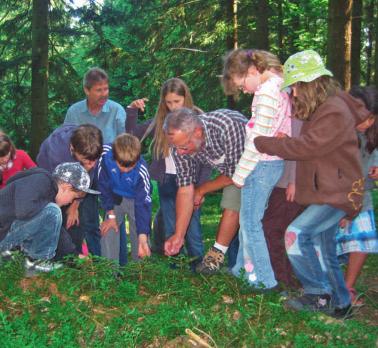 Die SSVG engagiert sich im transnationalen Moorschutz Exkursionen in Hoch- und Flachmoore, zu welchen Gönnerinnen und Gönner der SSVG und weitere Interessierte herzlich eingeladen sind: Sollen Kinder